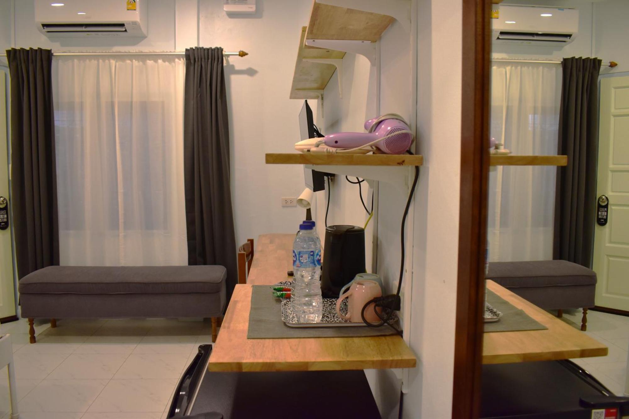 Greenery Hostel กรุงเทพมหานคร ภายนอก รูปภาพ